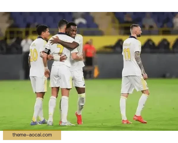 里昂对阵巴黎五年回顾精彩赛事与战术分析解读